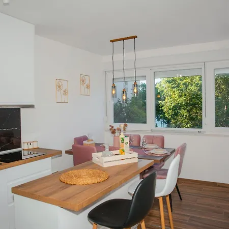 Matko Apartman *
